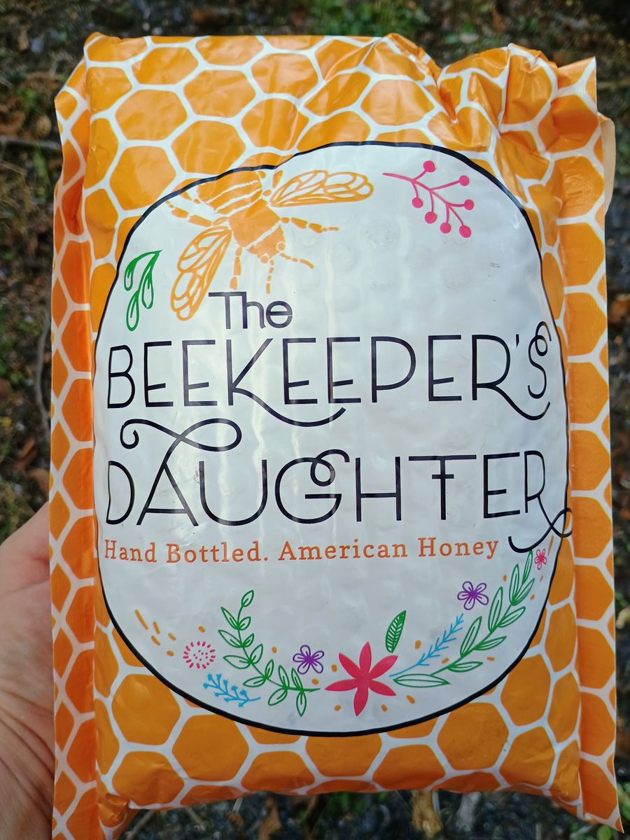 Unfiltered Raw Beeswax Bar -1lb