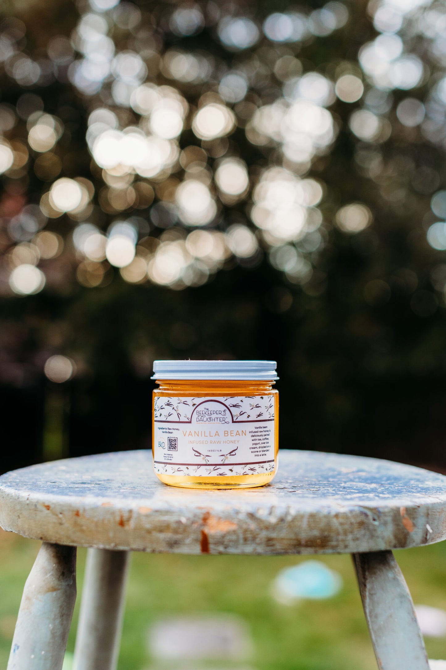 Vanilla Bean Infused Raw Honey - 11 oz