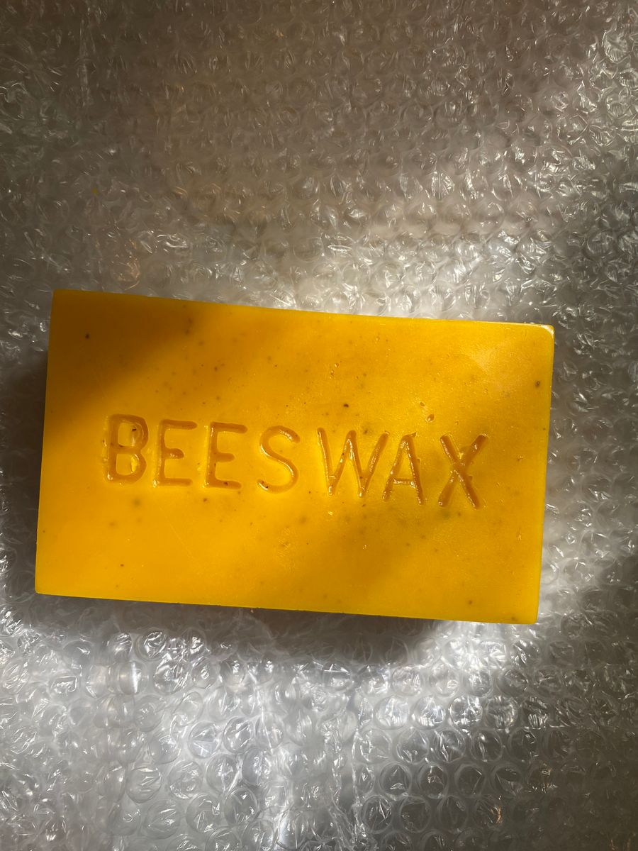 Unfiltered Raw Beeswax Bar -1lb
